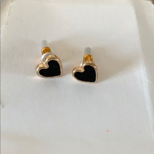 Black heart earrings